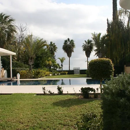 Serenity Mediterranean Vilă Perivolia
