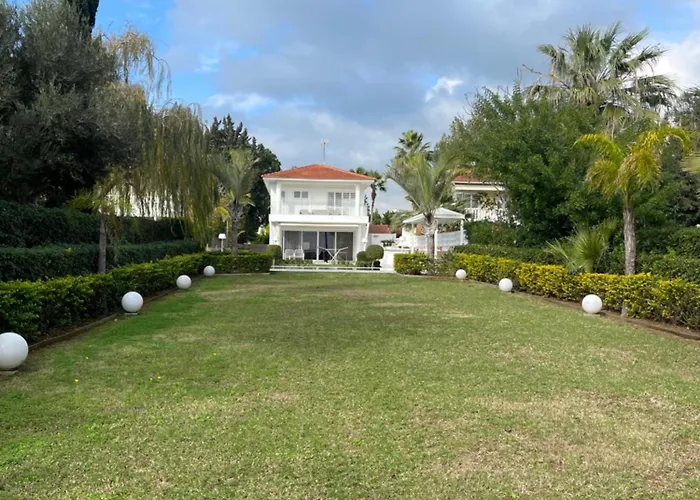 Villa Serenity Mediterranean Perivolia