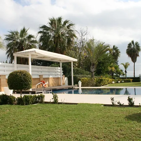 Serenity Mediterranean Villa Perivolia